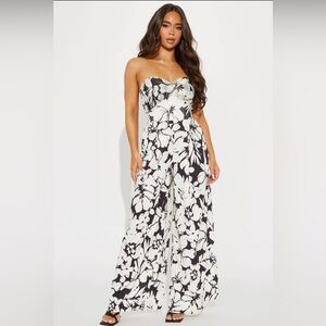 Beckette Floral Jumpsuit - Black/White Size S